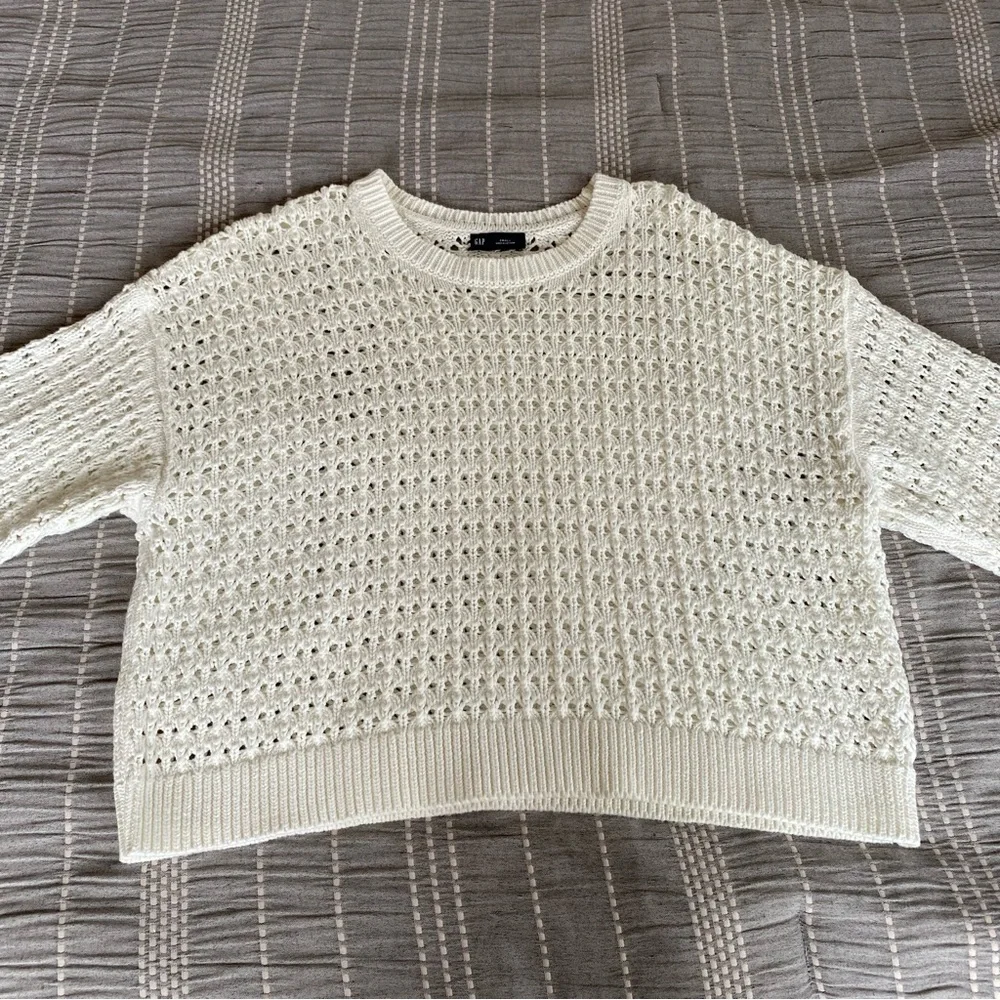 Gap Cream White Cotton Crew Neck Sweater Spring Small Boxy Oversized Coastal - Picture 2 of 7